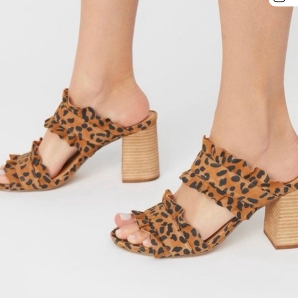 NWOT Free People block heels - Picture 2 of 7